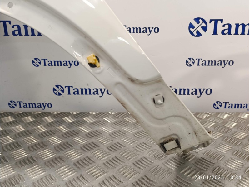 Recambio de aleta delantera izquierda para opel mokka 1.6 cdti dpf referencia OEM IAM   