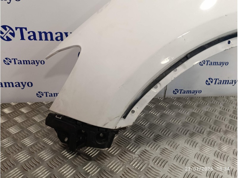 Recambio de aleta delantera izquierda para opel mokka 1.6 cdti dpf referencia OEM IAM   