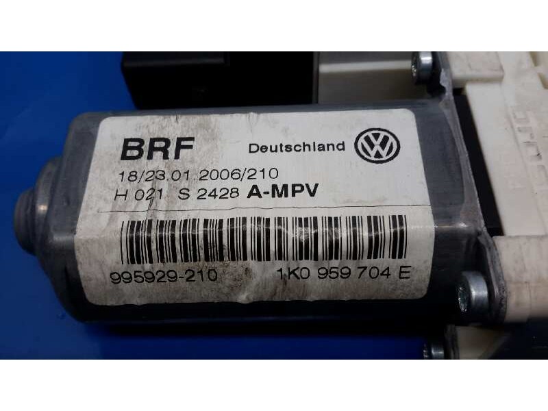 Recambio de motor elevalunas trasero derecho para volkswagen touran (1t1) 1.4 16v tsi referencia OEM IAM 1K0959704E 995929210 99