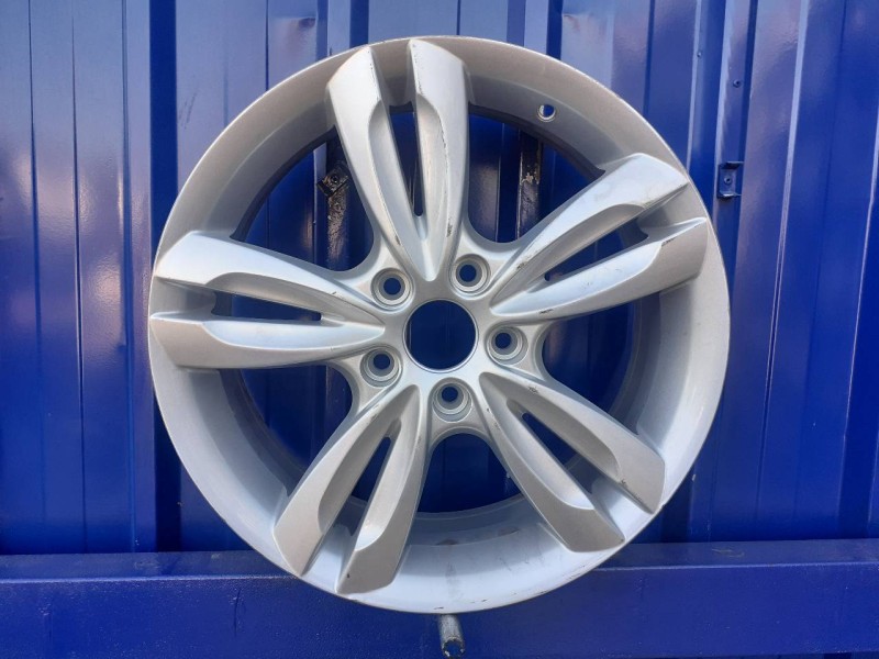 Recambio de llanta para hyundai ix35 2.0 cat referencia OEM IAM HND40  