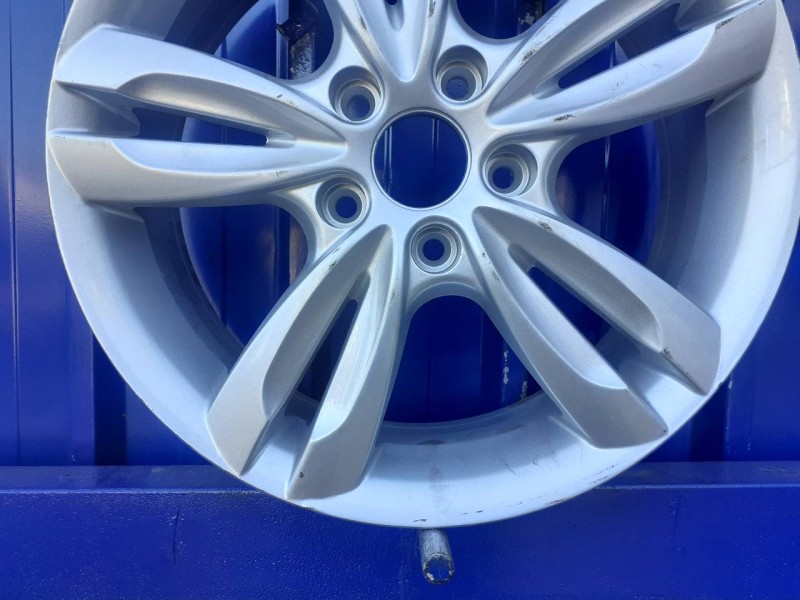 Recambio de llanta para hyundai ix35 2.0 cat referencia OEM IAM HND40  
