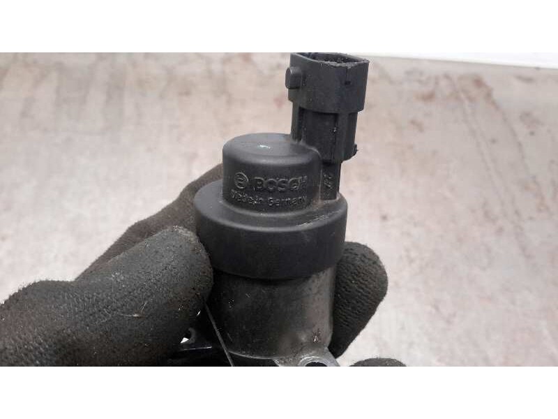 Recambio de valvula presion gasoil para renault espace iv (jk0) referencia OEM IAM 0828400502 BOSCH 8200170377