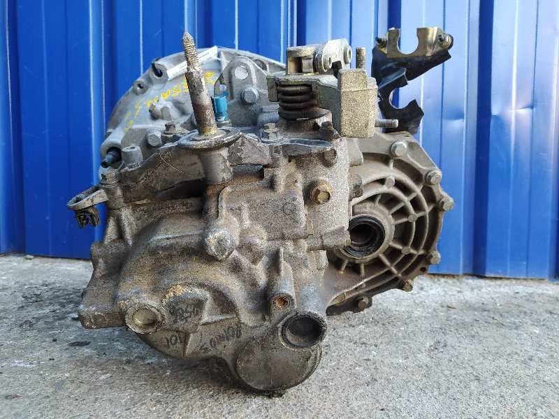 Recambio de caja cambios para nissan primera berlina (p12) 1.9 16v turbodiesel cat referencia OEM IAM ND0820021  