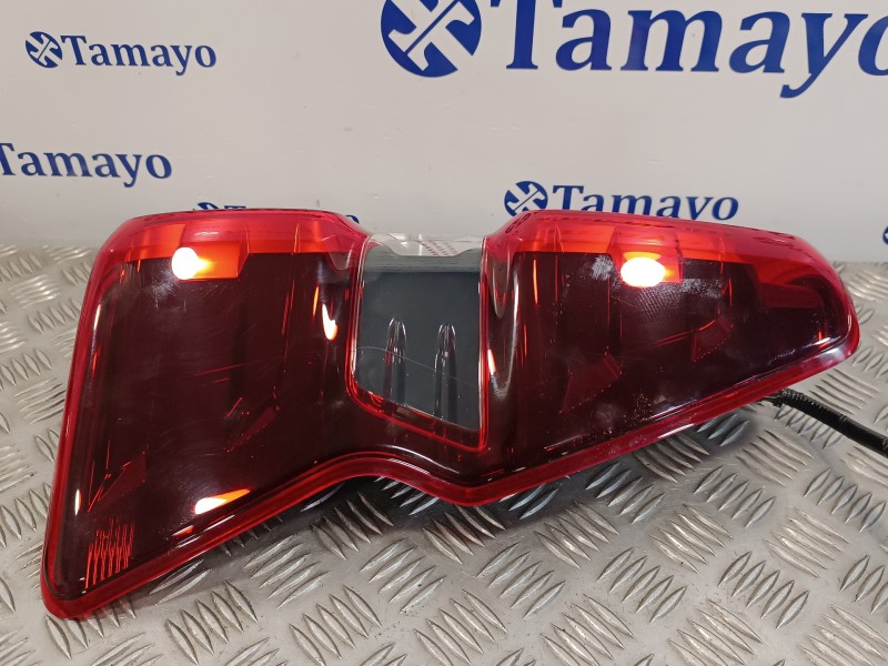 Recambio de piloto trasero izquierdo para isuzu d-max 1.9 turbodiesel referencia OEM IAM 2208R008  