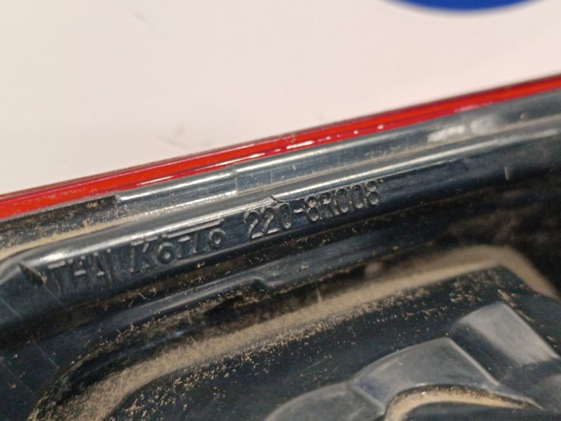 Recambio de piloto trasero izquierdo para isuzu d-max 1.9 turbodiesel referencia OEM IAM 2208R008  