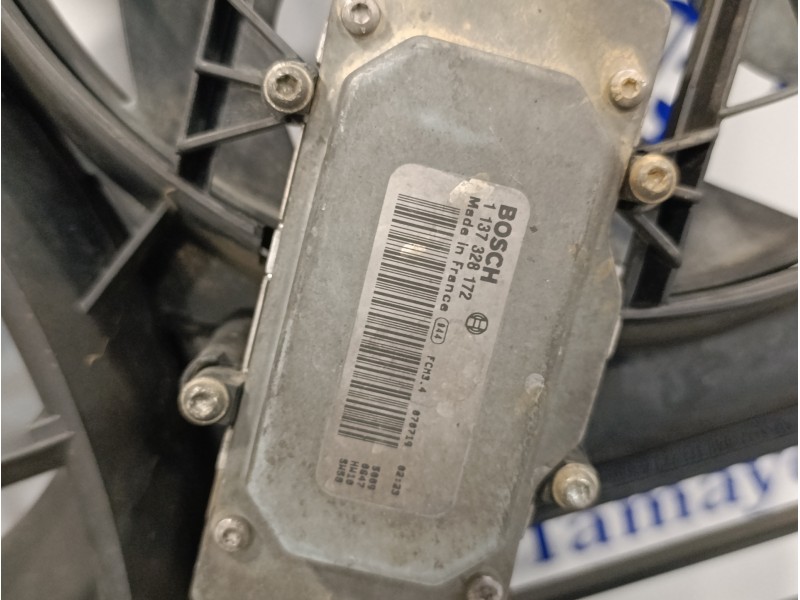 Recambio de electroventilador para volkswagen touareg (7l6) 2.5 tdi dpf referencia OEM IAM 8A0121223A 0130303292 1137328172