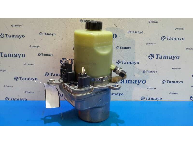Recambio de bomba servodireccion para ford focus berlina (cak) 1.8 tdci cat referencia OEM IAM 4M513K514AC  