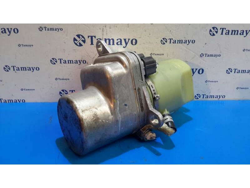 Recambio de bomba servodireccion para ford focus berlina (cak) 1.8 tdci cat referencia OEM IAM 4M513K514AC  