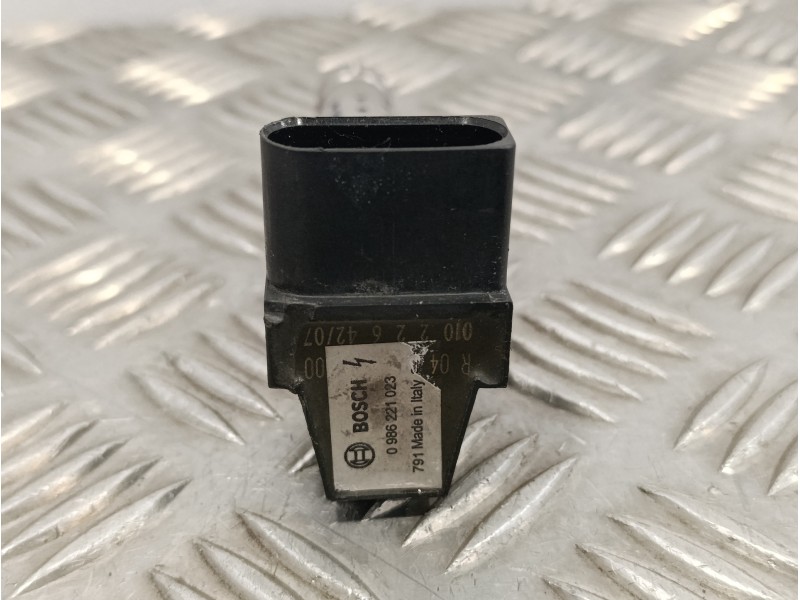 Recambio de bobina encendido para seat ibiza (6l1) 1.4 16v referencia OEM IAM 0986221023  