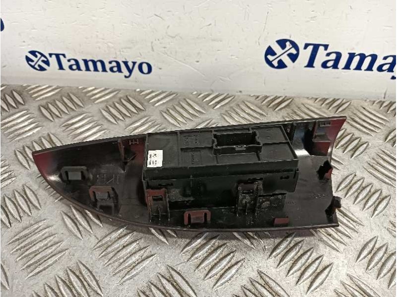 Recambio de mando elevalunas delantero izquierdo para nissan juke (f15) referencia OEM IAM 254111KA5A  