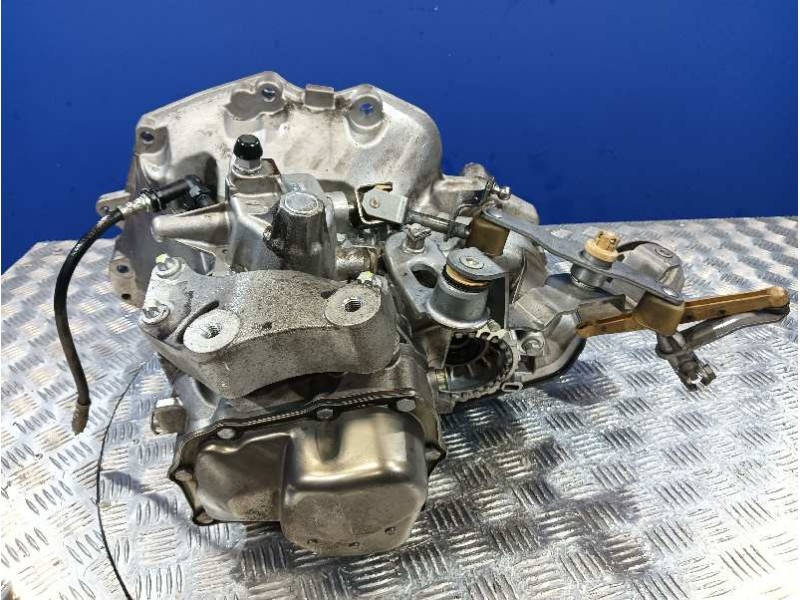 Recambio de caja cambios para opel corsa d referencia OEM IAM F13MW429  