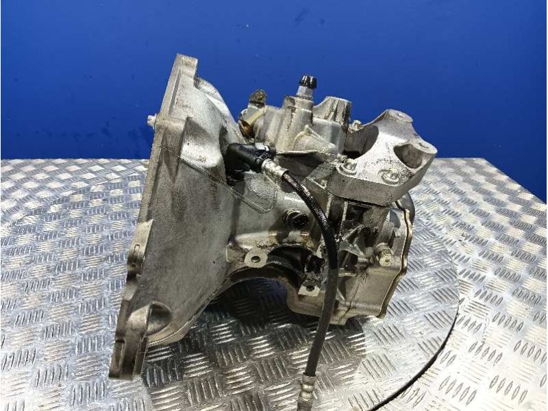 Recambio de caja cambios para opel corsa d referencia OEM IAM F13MW429  