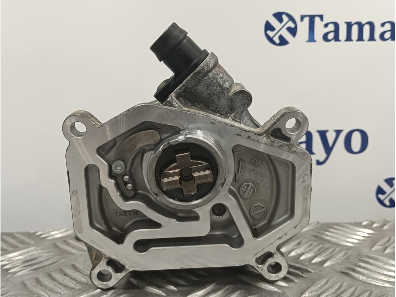 Recambio de depresor freno / bomba vacio para mercedes-benz clase c (w205) familiar referencia OEM IAM A2641800000  
