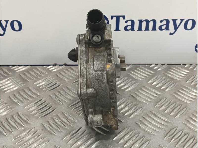 Recambio de depresor freno / bomba vacio para mercedes-benz clase c (w205) familiar referencia OEM IAM A2641800000  