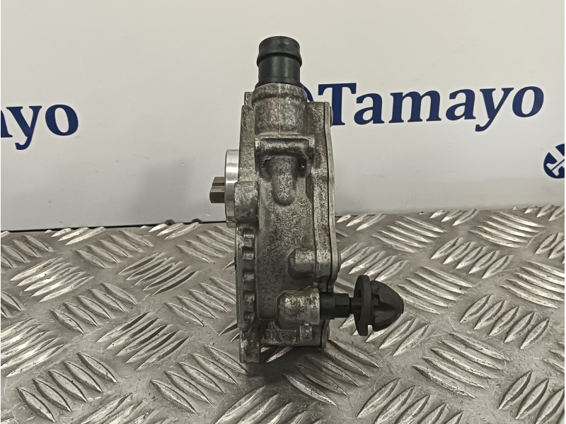 Recambio de depresor freno / bomba vacio para mercedes-benz clase c (w205) familiar referencia OEM IAM A2641800000  