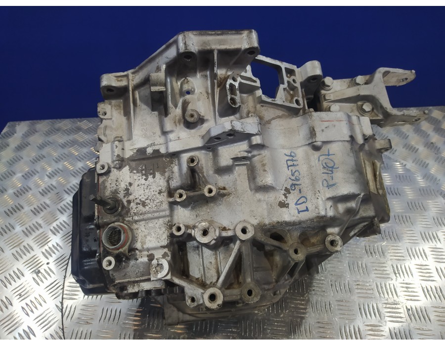 Recambio de caja cambios para peugeot 407 2.7 hdi fap cat (uhz / dt17ted4) referencia OEM IAM 20GG07  