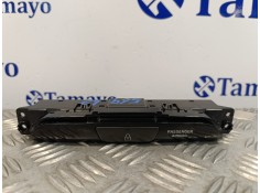 Recambio de boton cierre centralizado para hyundai i30 fastback 1.4 tgdi cat referencia OEM IAM 93770G4000  3H31Y01300