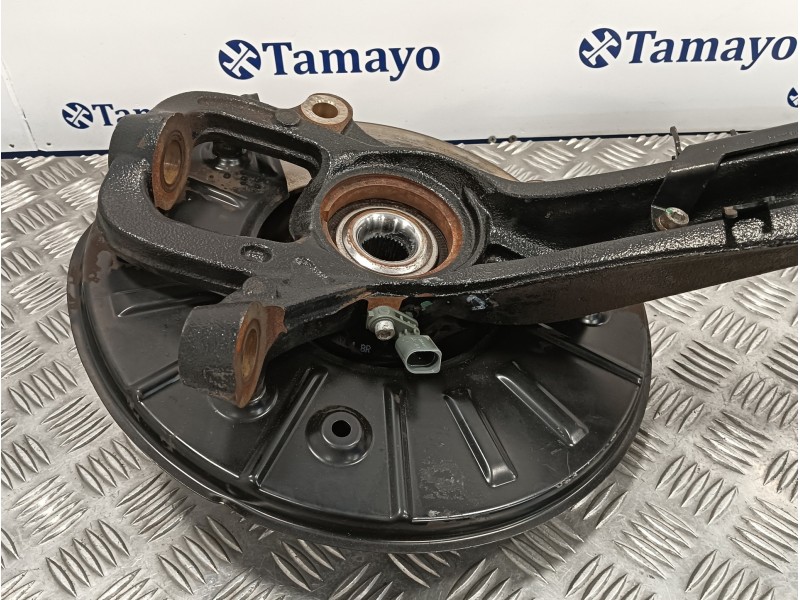 Recambio de mangueta delantera derecha para volkswagen touareg (7l6) 2.5 tdi dpf referencia OEM IAM   