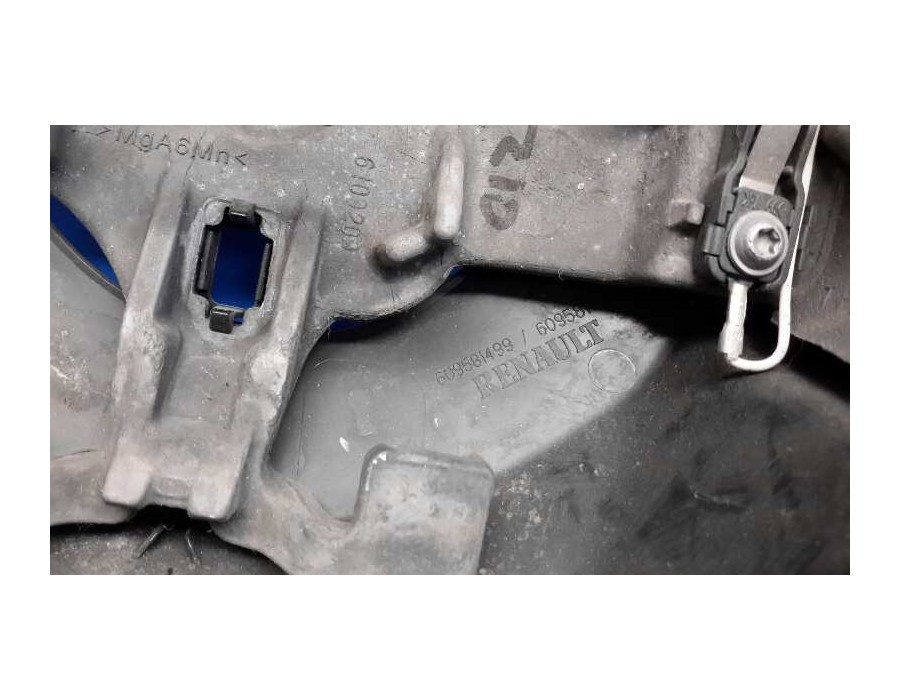 Recambio de volante para renault megane iii berlina 5 p 1.5 dci diesel fap referencia OEM IAM 484306291R  