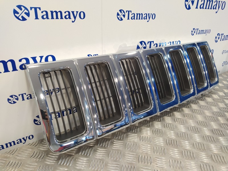 Recambio de rejilla delantera para chrysler jeep cherokee (j) referencia OEM IAM AM07011  