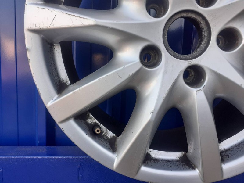 Recambio de llanta para porsche cayenne (typ 92aa) 3.6 cat referencia OEM IAM 7P5601025T  