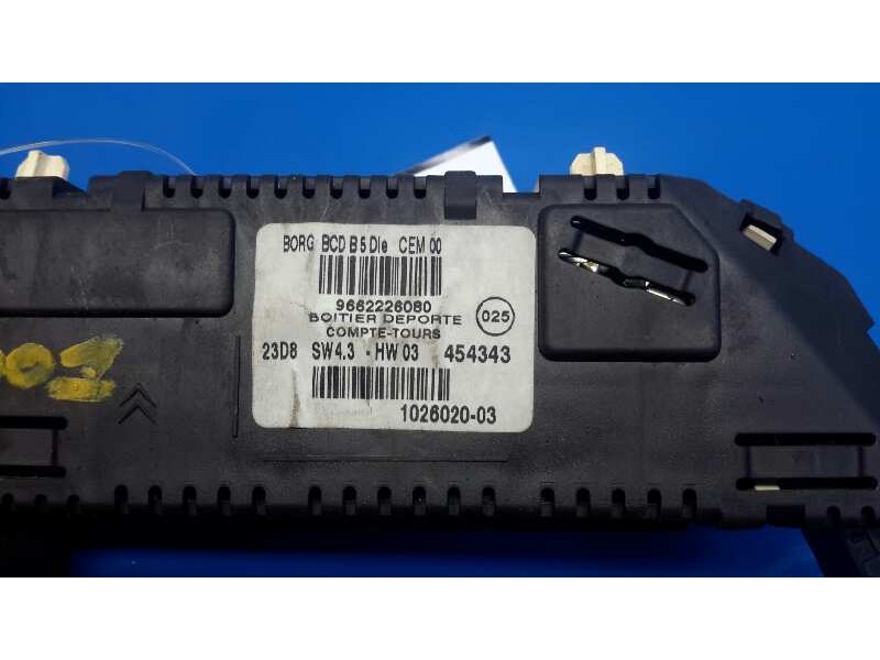 Recambio de pantalla multifuncion para citroën c4 coupe 1.6 16v referencia OEM IAM 9662226080  