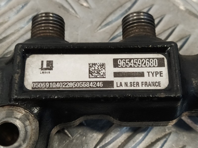 Recambio de rampa inyectora para citroën c3 1.4 hdi referencia OEM IAM 9654592680  
