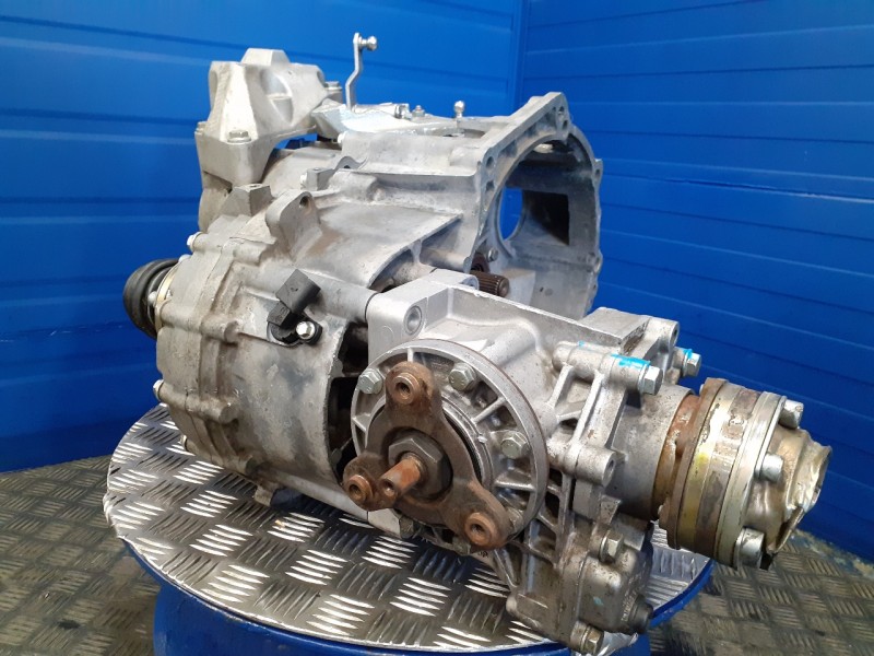 Recambio de caja cambios para audi a3 (8l) 1.8 20v turbo referencia OEM IAM DXW  79012201