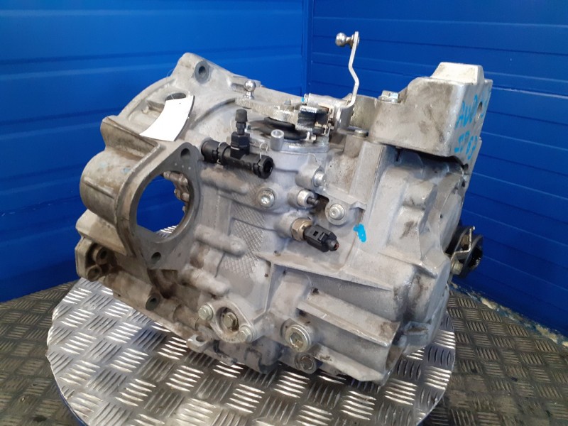 Recambio de caja cambios para audi a3 (8l) 1.8 20v turbo referencia OEM IAM DXW  79012201