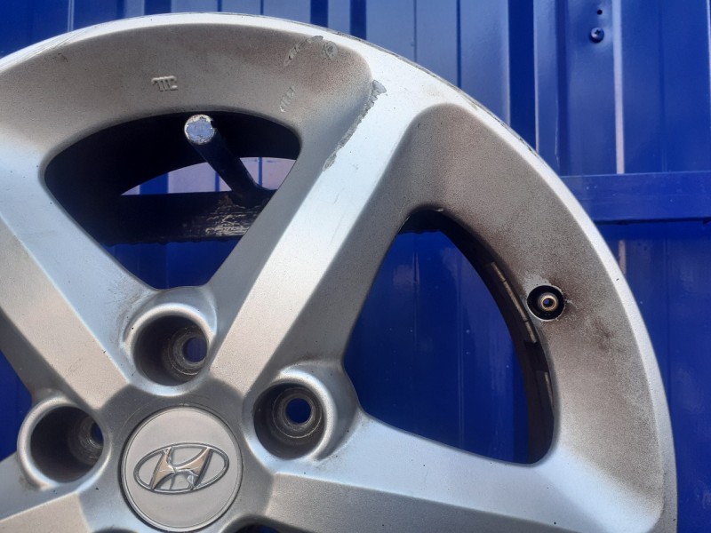 Recambio de llanta para hyundai sonata (nf) 2.4 cat referencia OEM IAM 529103K330  