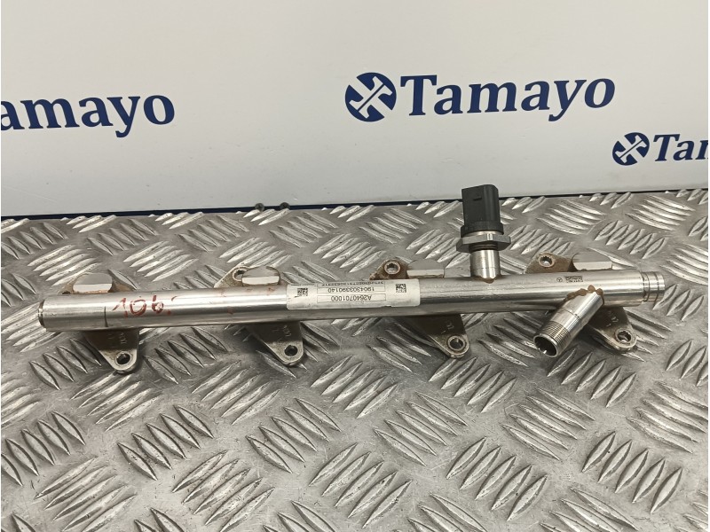 Recambio de rampa inyectora para mercedes-benz clase c (w205) familiar referencia OEM IAM A2640701000  A26407807
