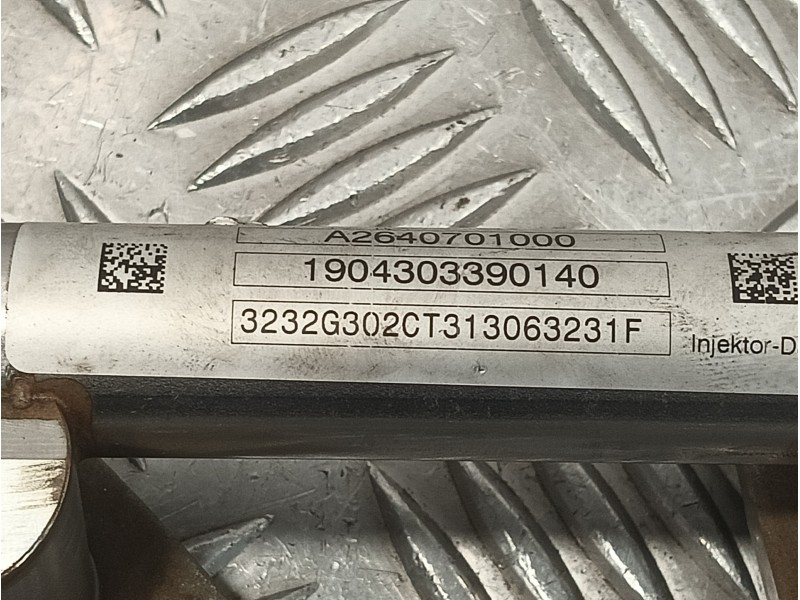 Recambio de rampa inyectora para mercedes-benz clase c (w205) familiar referencia OEM IAM A2640701000  A26407807