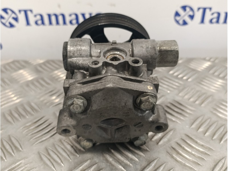 Recambio de bomba direccion para dodge caliber 2.0 16v crd cat referencia OEM IAM   