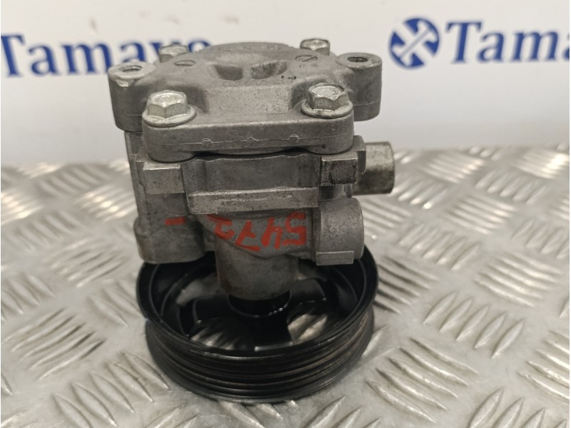 Recambio de bomba direccion para dodge caliber 2.0 16v crd cat referencia OEM IAM   