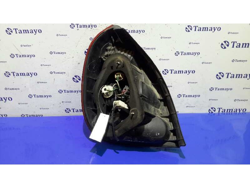 Recambio de piloto trasero derecho para toyota corolla (e11) referencia OEM IAM   