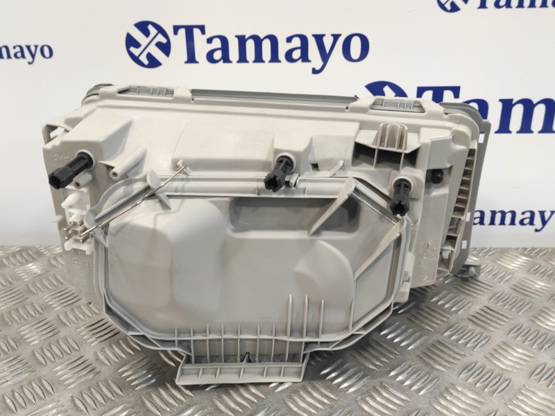 Recambio de faro izquierdo para mercedes-benz clase e (w210) berlina referencia OEM IAM 2037680520 CASALS 