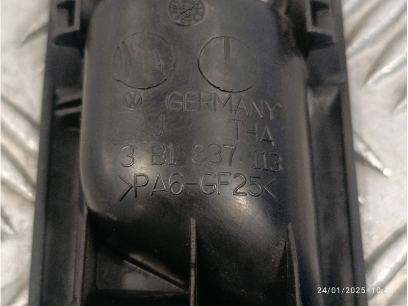 Recambio de maneta interior delantera izquierda para volkswagen passat berlina (3b2) 1.8 referencia OEM IAM 3B1837113  