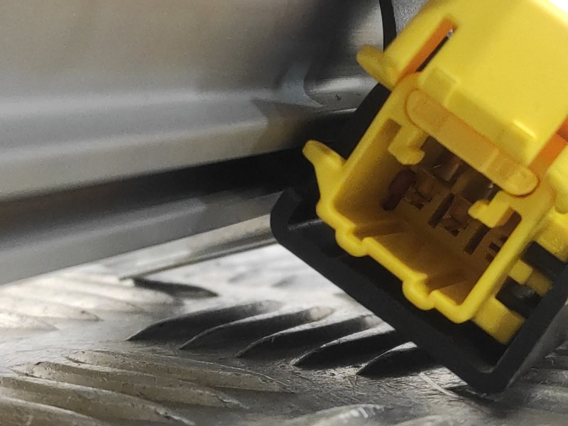 Recambio de airbag delantero derecho para volkswagen touareg (7l6) 2.5 tdi dpf referencia OEM IAM 7L0880202E  30341440B