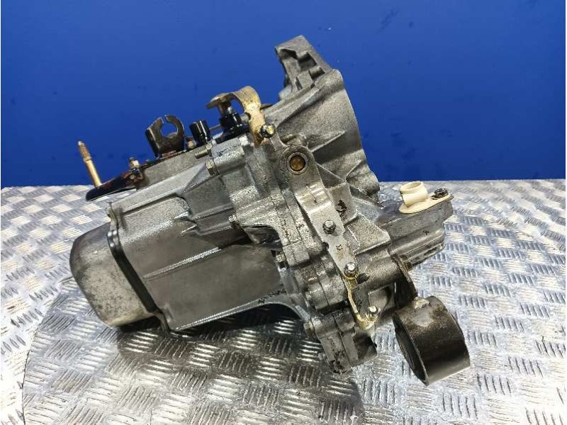Recambio de caja cambios para peugeot 106 (s2) 1.1 referencia OEM IAM 20CB56  