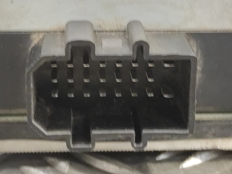 Recambio de modulo electronico para audi a4 avant (8e) 1.9 tdi referencia OEM IAM 8E9035223  