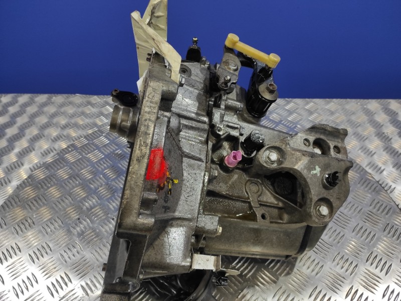 Recambio de caja cambios para peugeot 207 1.4 16v cat (kfu / et3j4) referencia OEM IAM 20CQ25  
