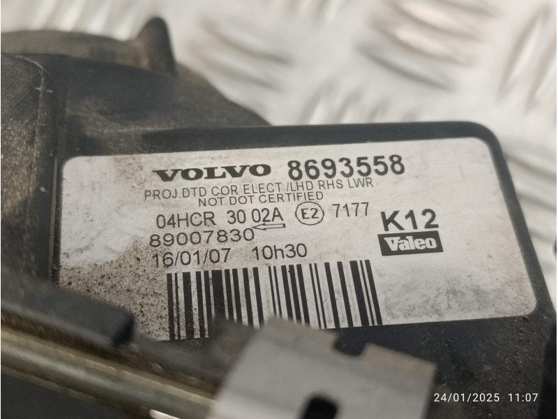 Recambio de faro derecho para volvo s80 berlina referencia OEM IAM 8693558 04HCR3002A 89007830