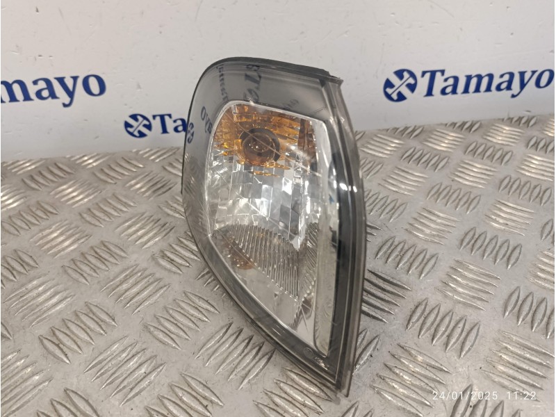 Recambio de piloto delantero derecho para volvo s80 berlina referencia OEM IAM 88204387  