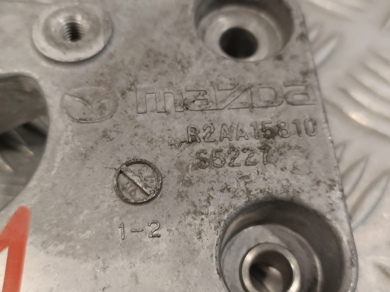 Recambio de soporte motor para mazda cx-7 (er) 2.2 turbodiesel cat referencia OEM IAM R2AA15810  