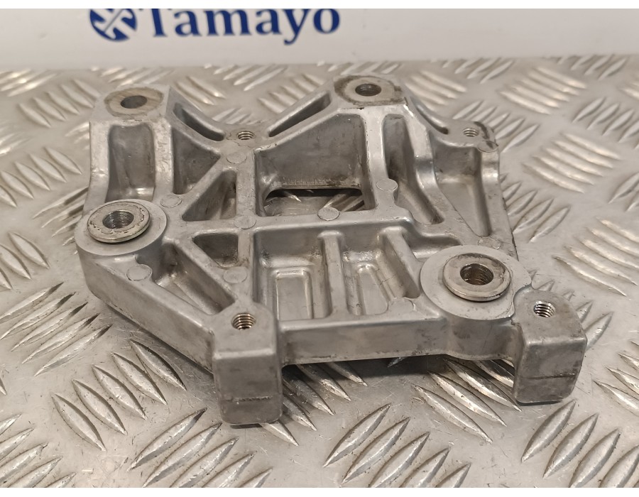 Recambio de soporte motor para mazda cx-7 (er) 2.2 turbodiesel cat referencia OEM IAM R2AA15810  