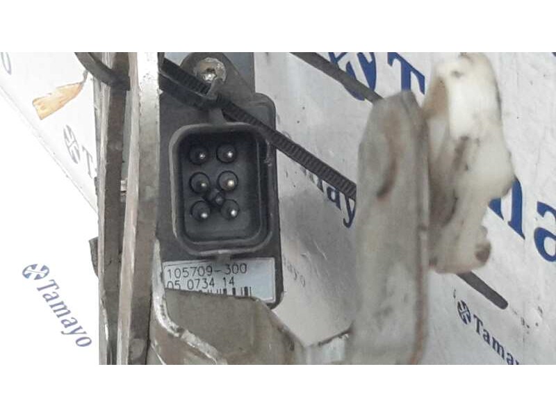 Recambio de elevalunas delantero derecho para opel corsa b referencia OEM IAM 90520188 89747 