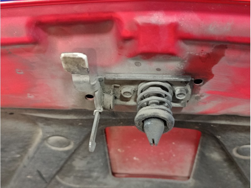 Recambio de capot para chevrolet lacetti 1.8 cat referencia OEM IAM   