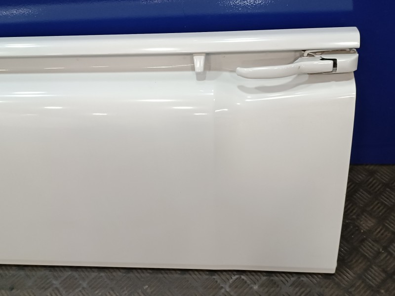 Recambio de porton trasero para isuzu d-max 1.9 turbodiesel referencia OEM IAM   