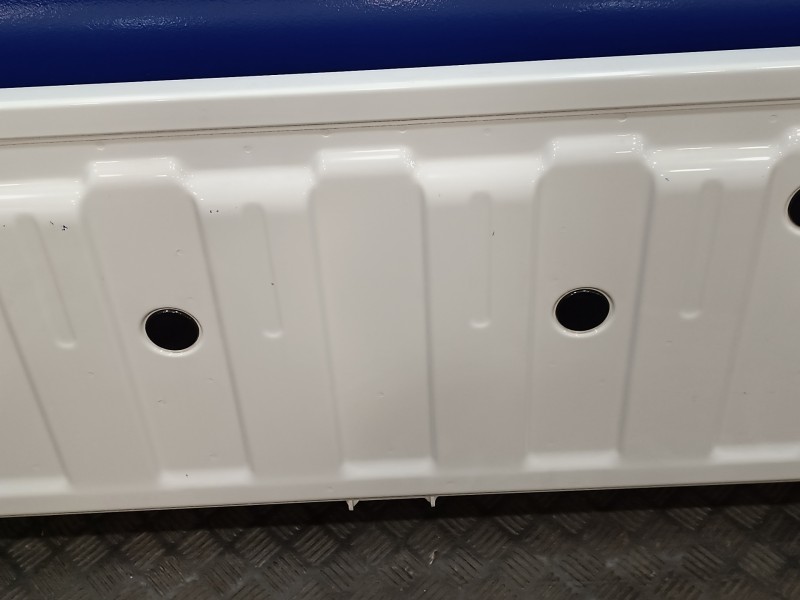 Recambio de porton trasero para isuzu d-max 1.9 turbodiesel referencia OEM IAM   