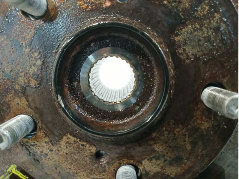 Recambio de mangueta delantera izquierda para toyota auris referencia OEM IAM 4355002010  